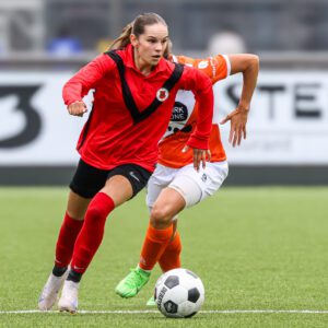 AFC Vr. 1 handhaaft zich in de Hoofdklasse